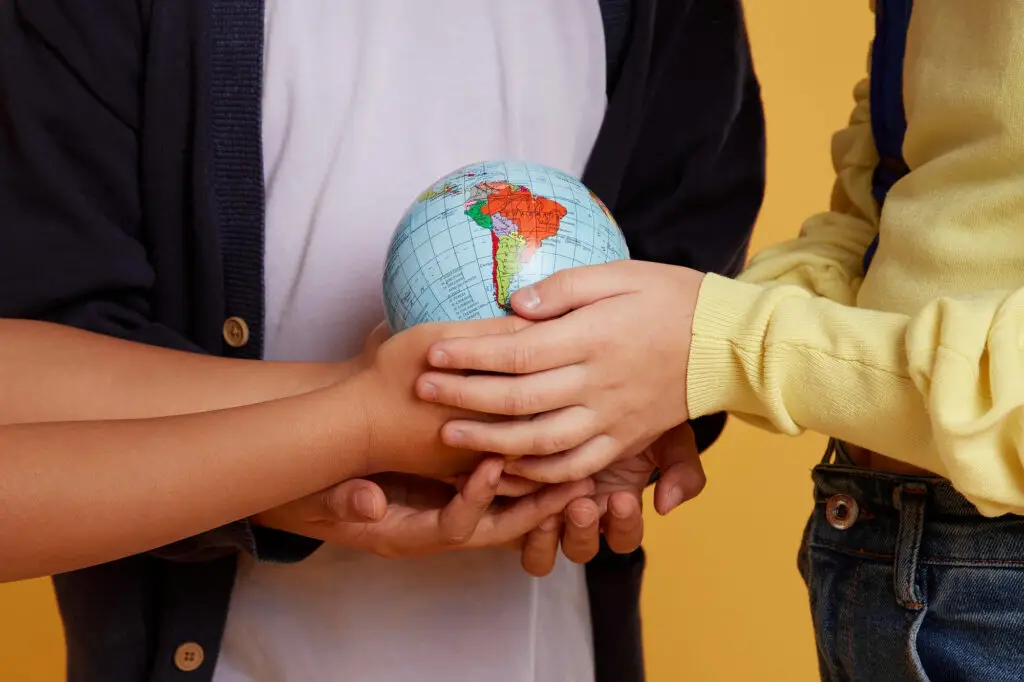 The Role of Social Work in Fostering Reconciliation and Mediation Between Nations